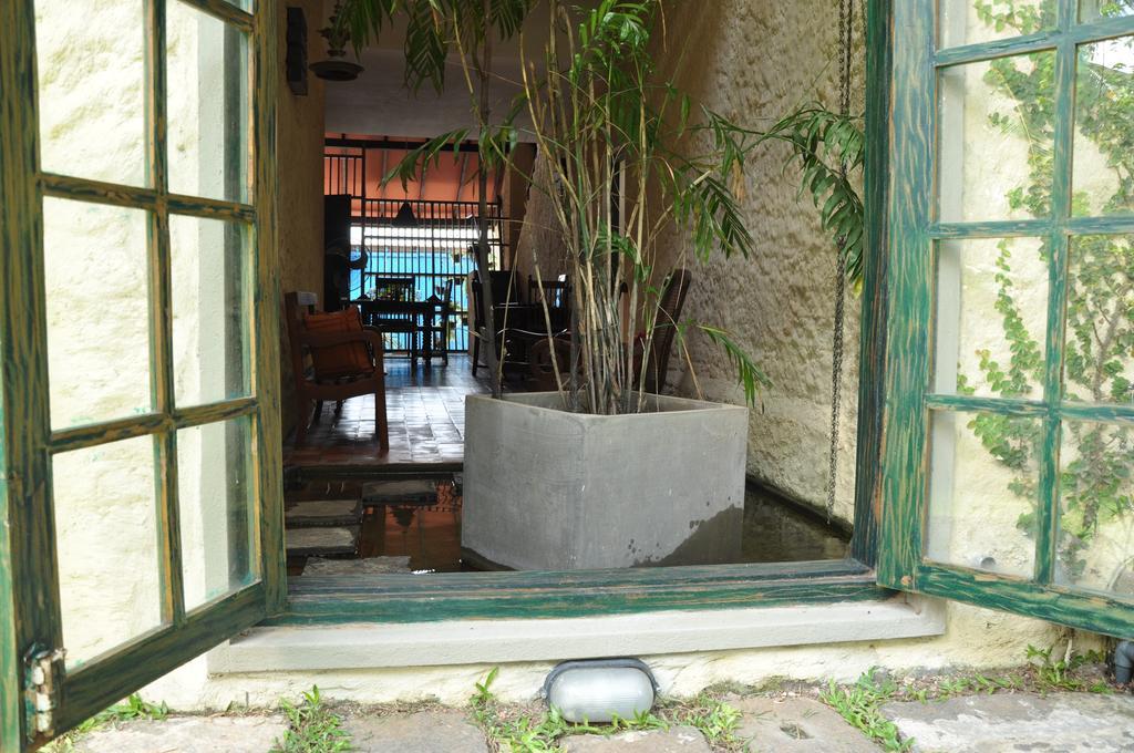 Bangalawa Bed & Breakfast Nawala Dış mekan fotoğraf